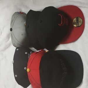 Lot of 6 fitted Caps